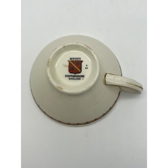 Vintage Myott Staffordshire England Ivory w/ Pink & Red Flowers Gold Tea Cup - Picture 7 of 9